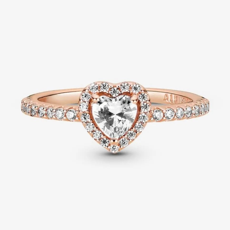 Anillo Corte Corazón Estilo Halo en Oro Rosa