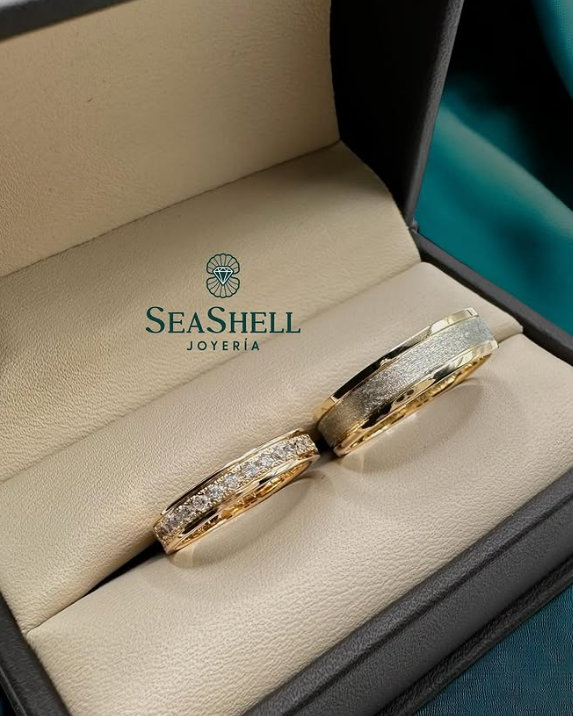 Duo de Anillos de Boda en Oro Amarillo y Blanco