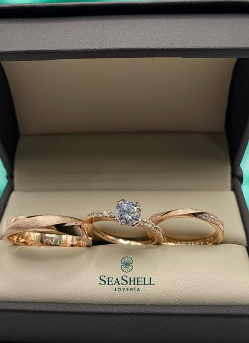 ✨ Trío de Anillos de Boda en Oro Rosado ✨