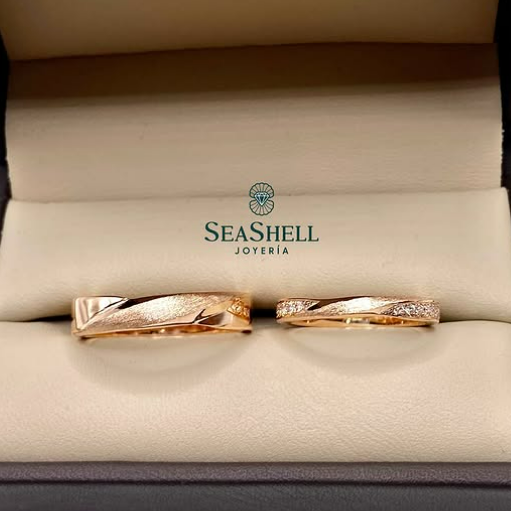 ✨ Dúo de Anillos de Boda en Oro Rosado ✨
