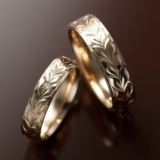 Set de Anillos de Boda en Oro con Grabado Floral