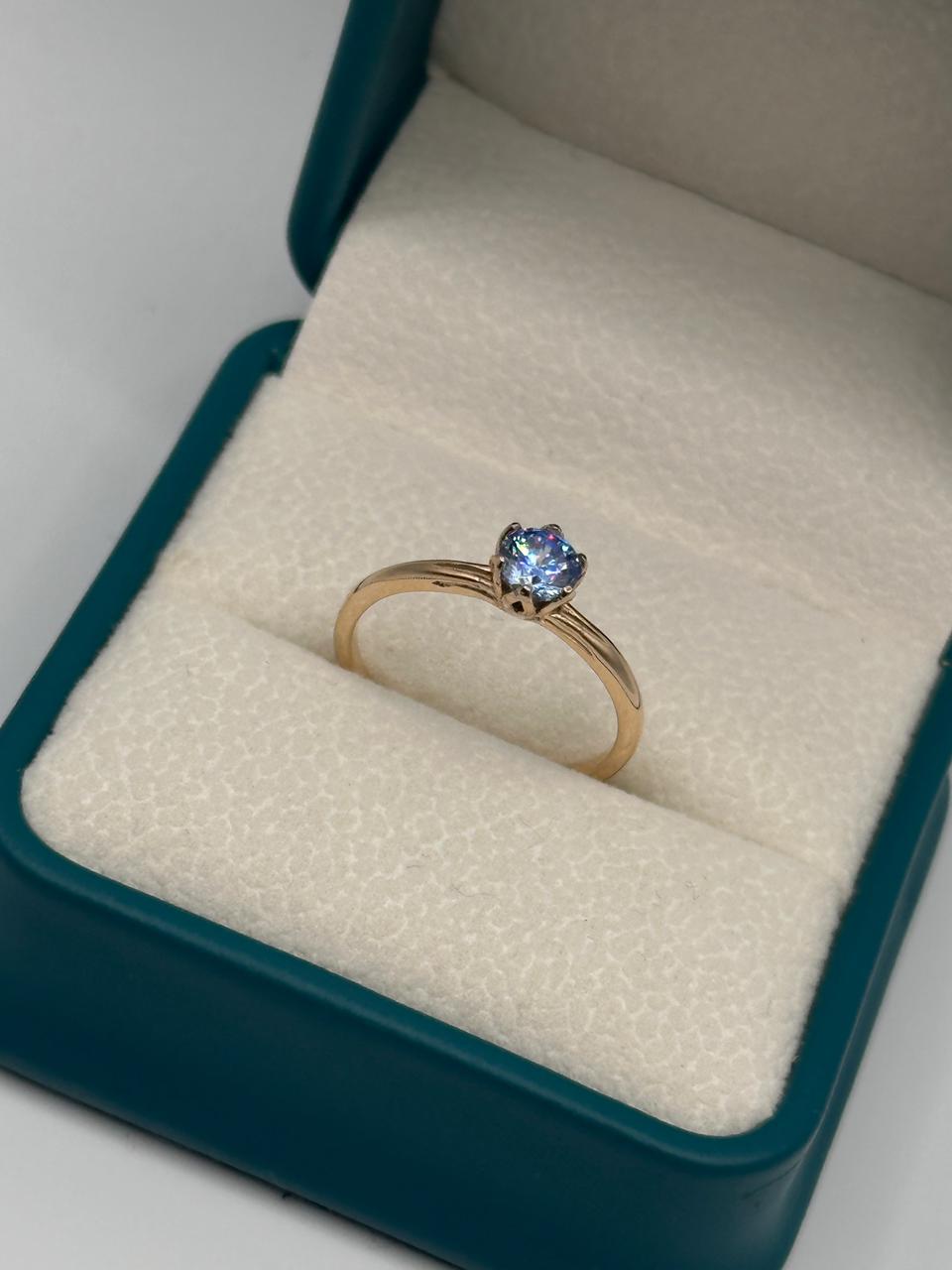 Anillo “Blue Heart” – Oro Amarillo 10K