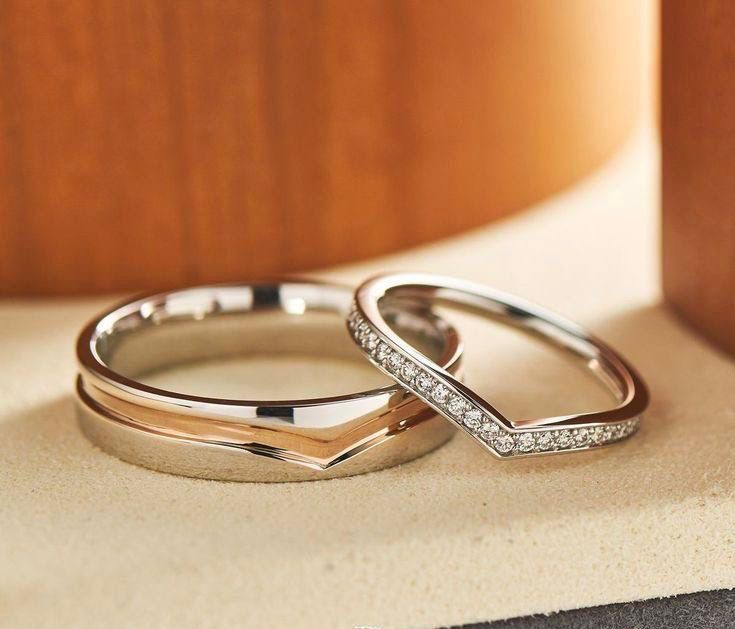 Dúo de Anillos de Boda en Oro de 10 kilates