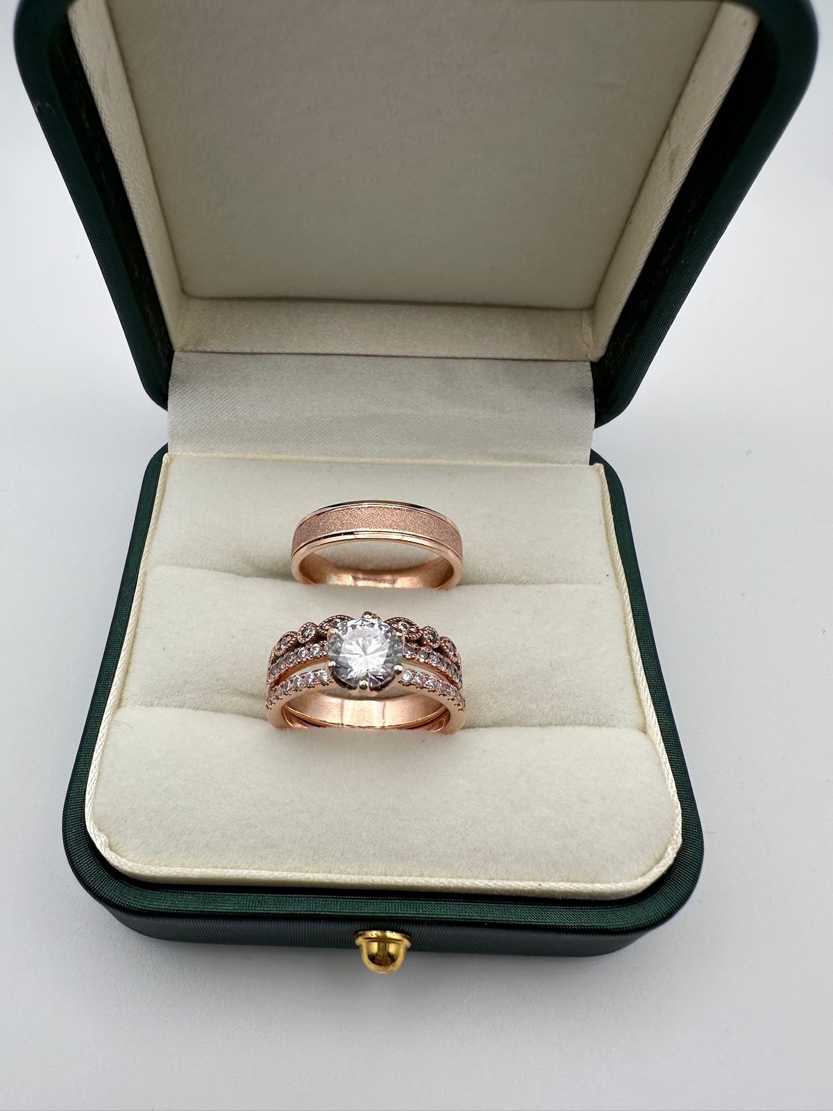 Trío de Anillos de Boda en Oro Rosa