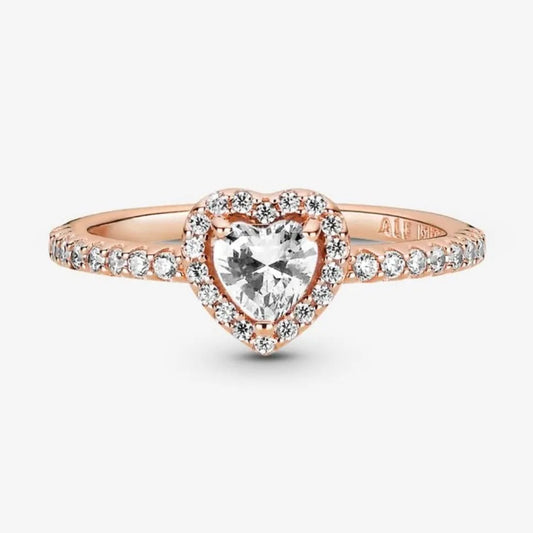 Anillo Corte Corazón Estilo Halo en Oro Rosa