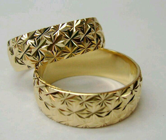 Dúo de Anillos de Boda Diseño en Relieve