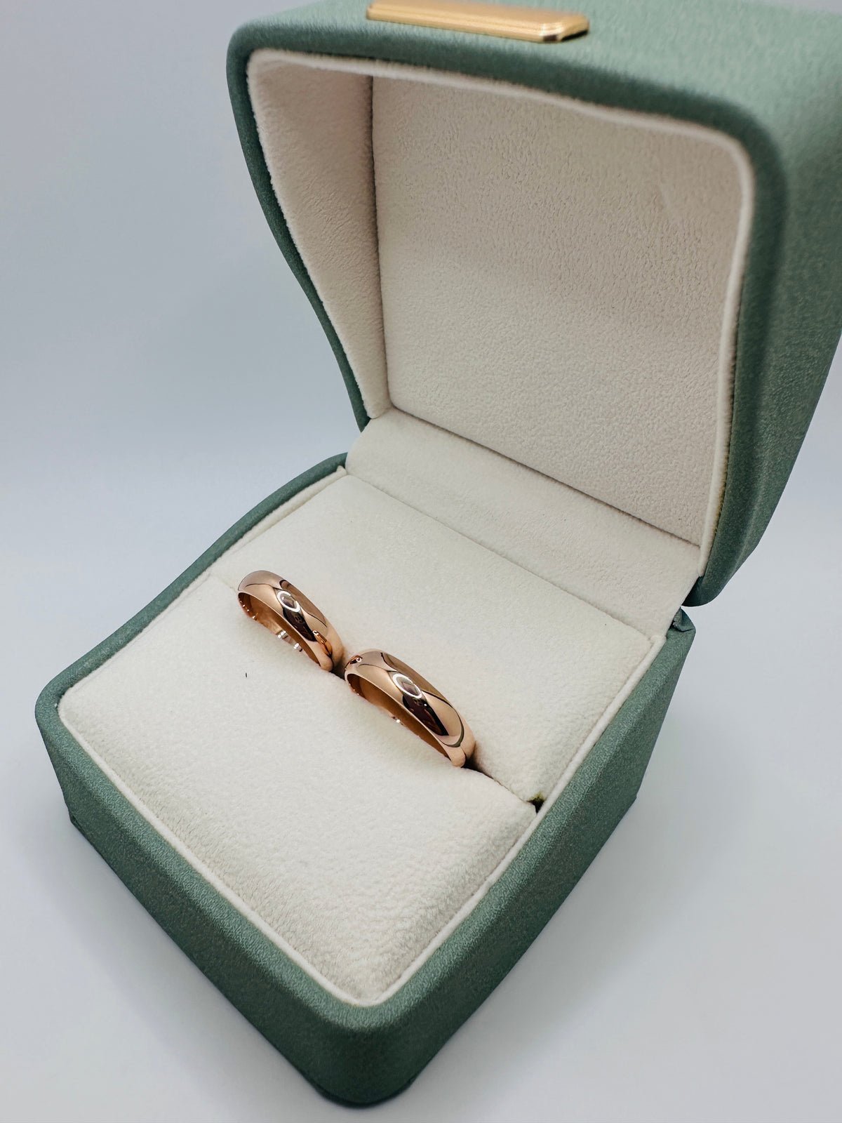 Dúo de Alianzas de Boda en Oro Rosado