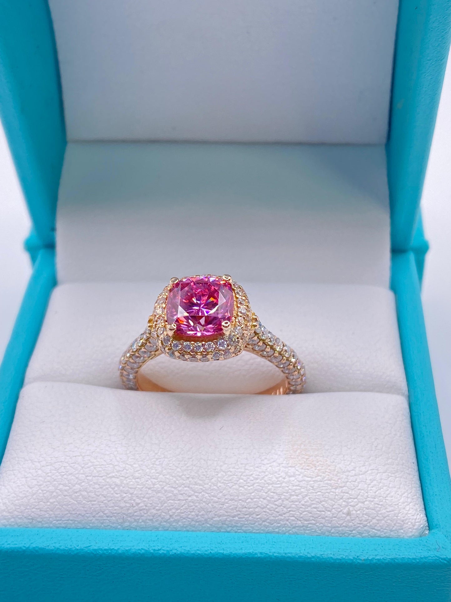 Anillo de Compromiso Corte Cojín/Cushion