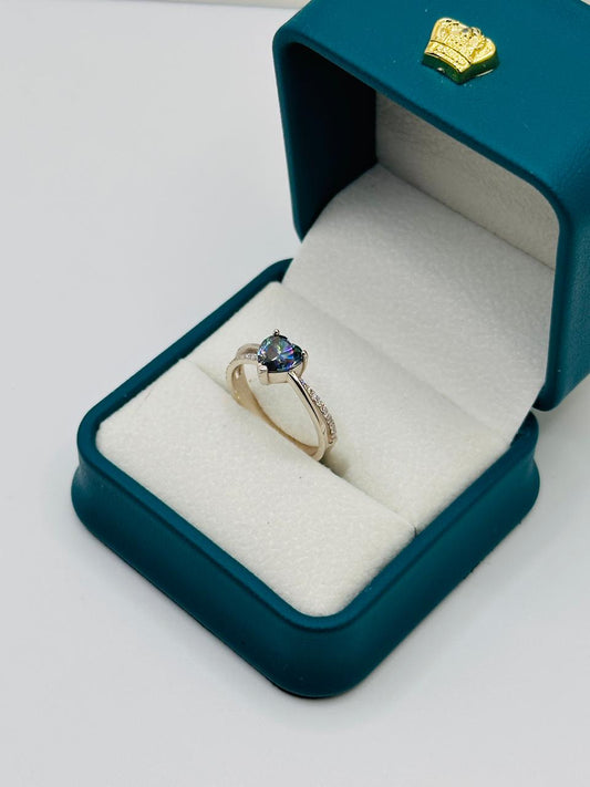 💍 Anillo de Compromiso en Oro Blanco con Moisanita Rainbow Green 💍