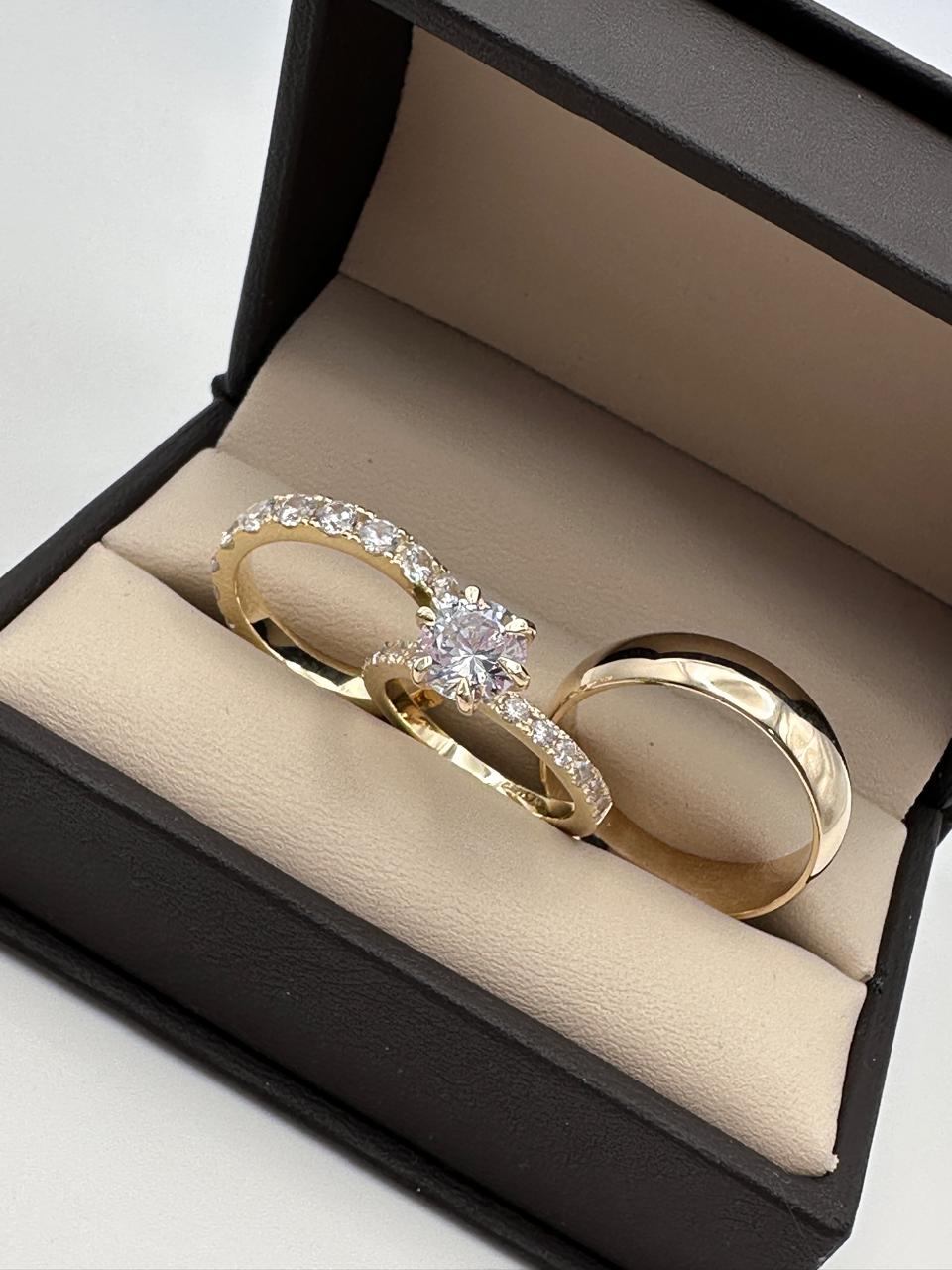 Trío de Anillos de Boda Estilo Tradicional