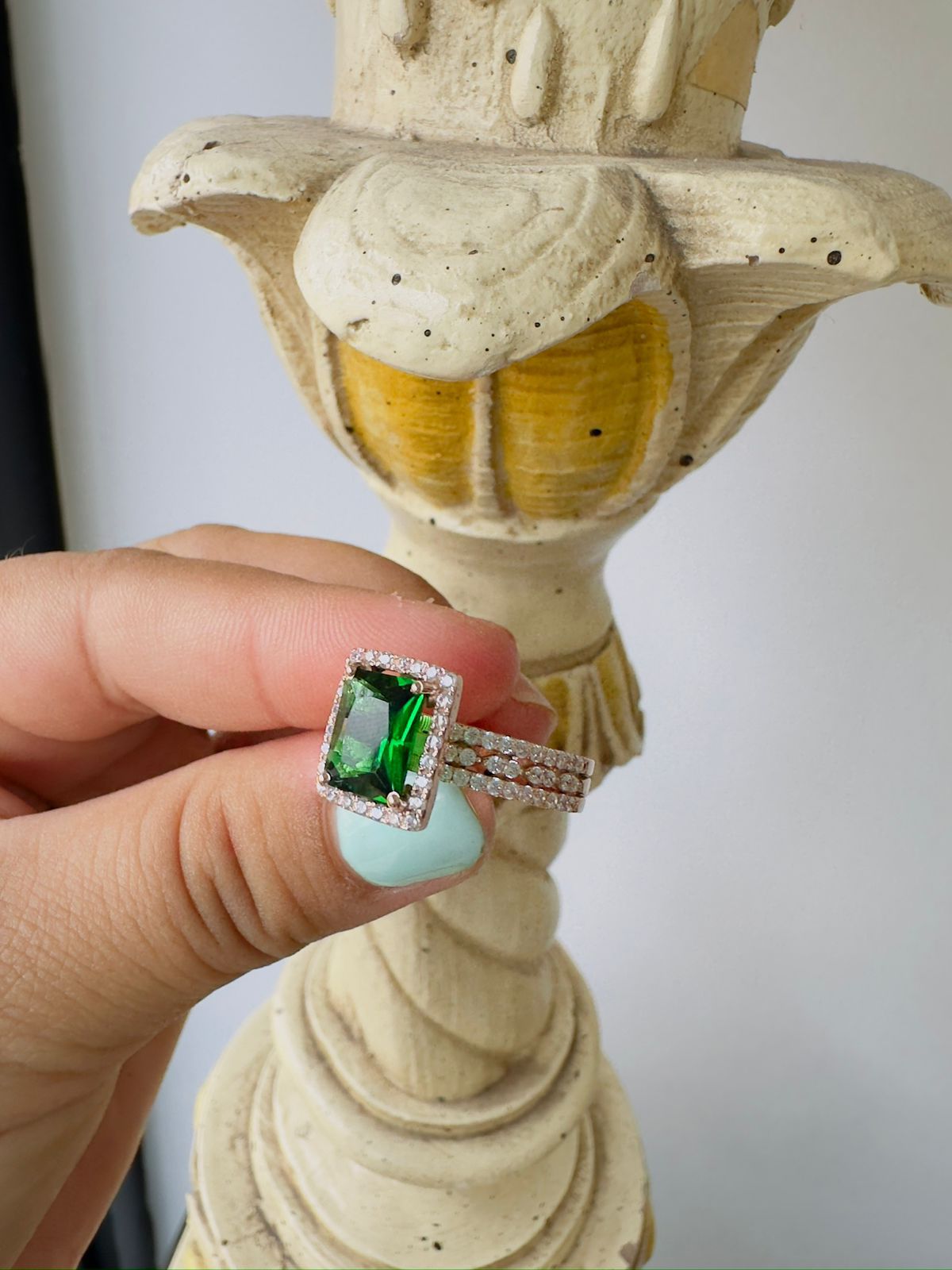 Anillo de Compromiso en Oro Rosa