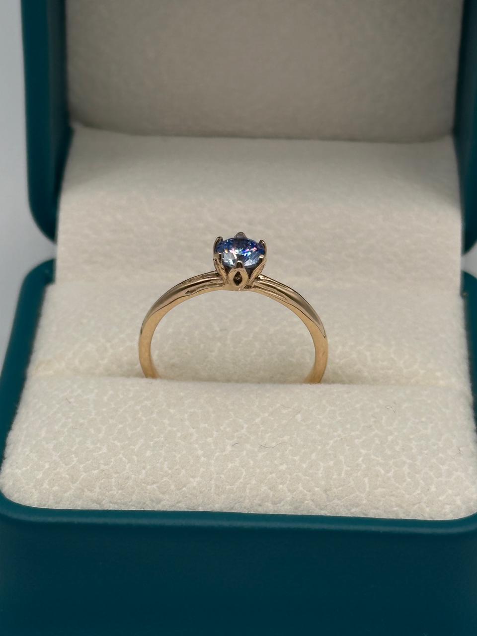 Anillo “Blue Heart” – Oro Amarillo 10K