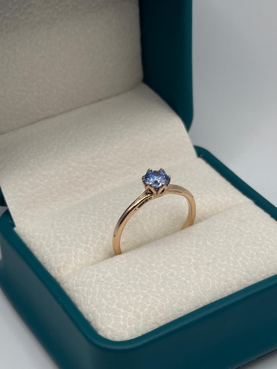 Anillo “Blue Heart” – Oro Amarillo 10K