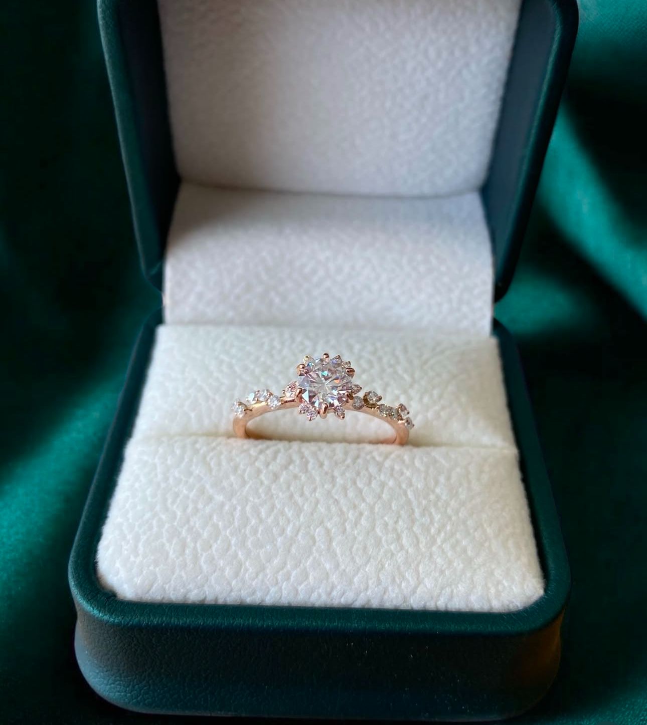 Anillo de Compromiso Oro Rosa