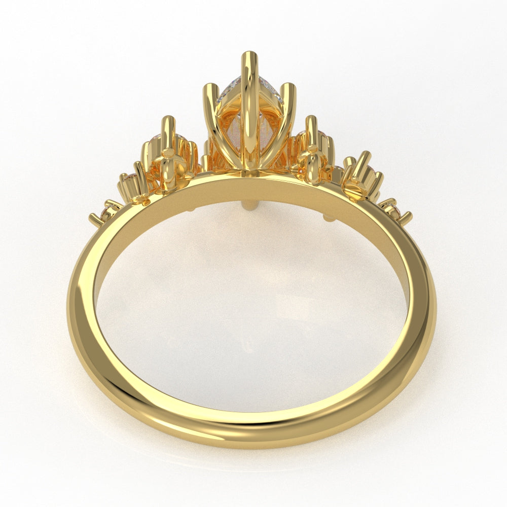 Anillo de Compromiso Corte Marquesa con zirconias, moissanitas o diamantes