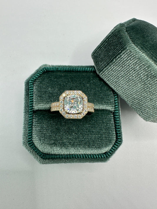 Anillo de Compromiso Corte Cojín o Cushion